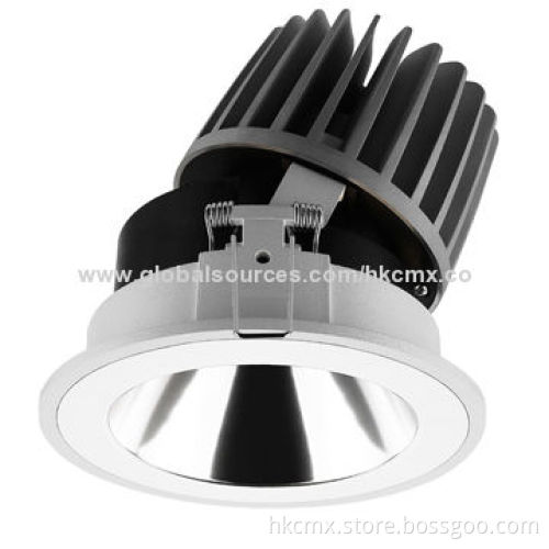 Adjustable 18W Sharp LED Downlight, 750lm Luminous Flux with Lens, TUV/CE Mark